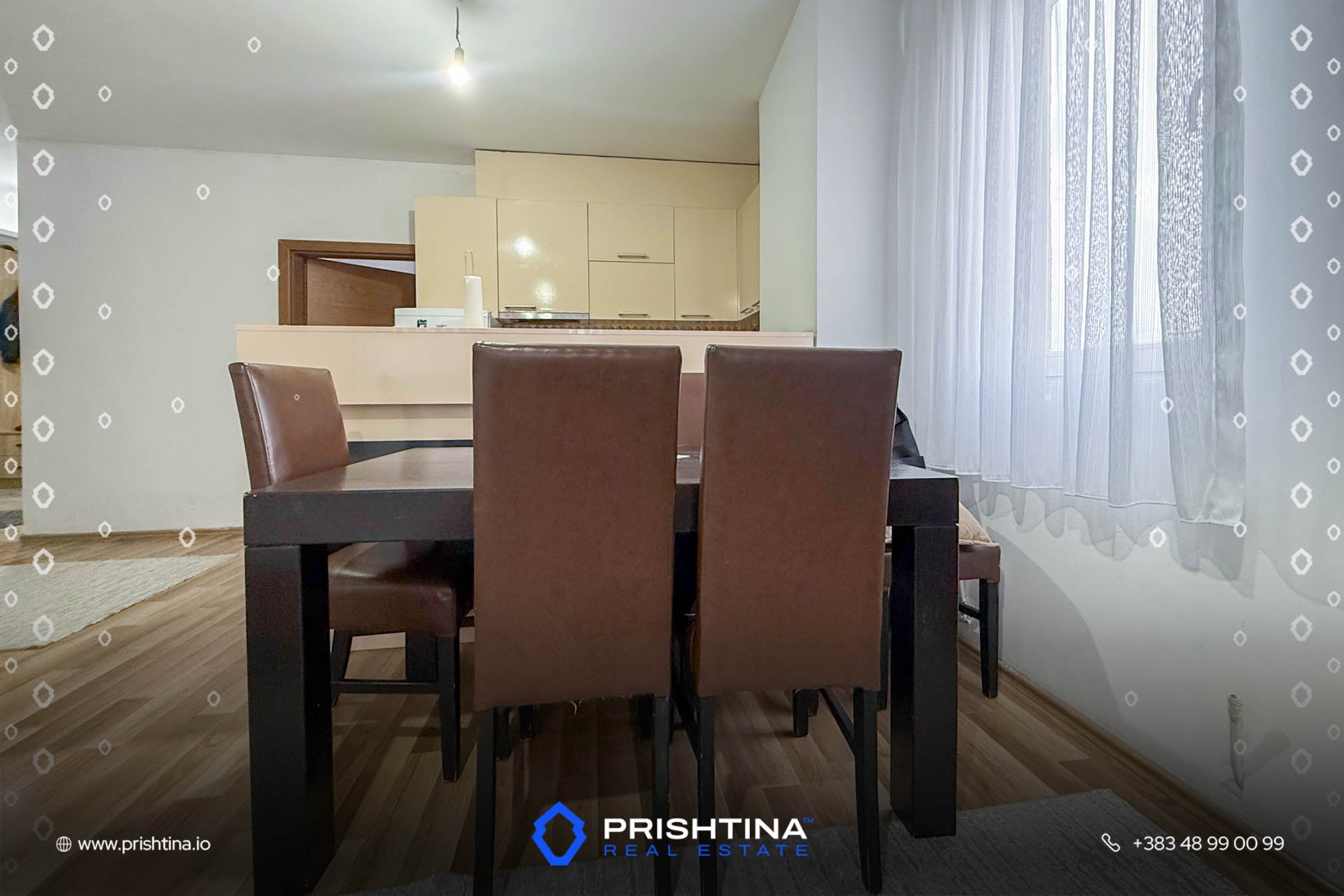 Banesë në shitje 75m² në Tophane - Image 3