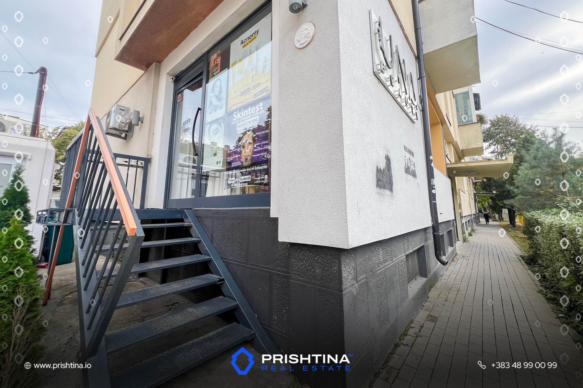 Biznes në shitje 70m² në Qendër - Image 1